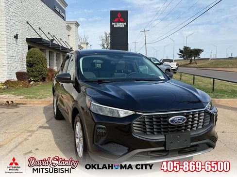 Used 2024 Ford Escape Active image 1