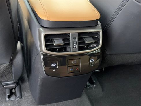 Used 2025 Lexus RX 350 Premium image 41