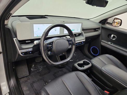 Used 2024 Hyundai Ioniq 5 Limited RWD image 9