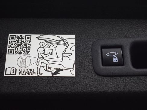 Used 2024 Toyota Sienna Limited AWD/4WD image 13