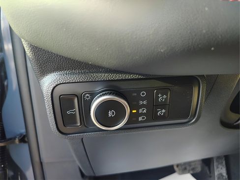 New 2026 Ford Explorer ST-Line w/ ST-Line Street Pack image 12