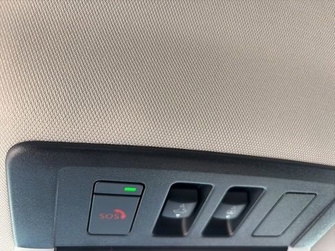 New 2026 Nissan Pathfinder Platinum image 18