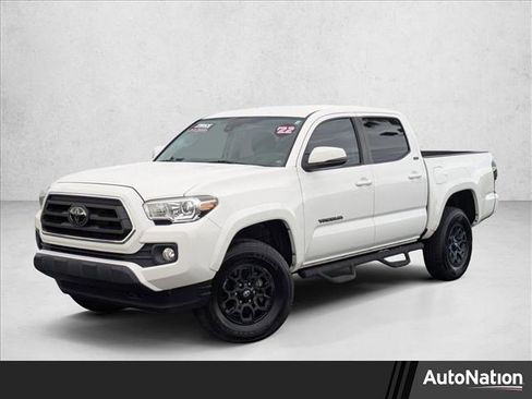 Used 2022 Toyota Tacoma SR5 image 1