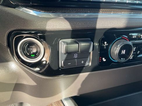 Used 2024 Chevrolet Silverado 1500 LT Trail Boss w/ Convenience Package II image 16