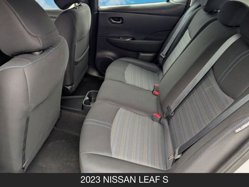 Used 2023 Nissan Leaf S image 15