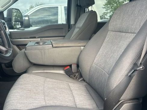 Used 2024 Ford F250 XL w/ STX Appearance Package image 5