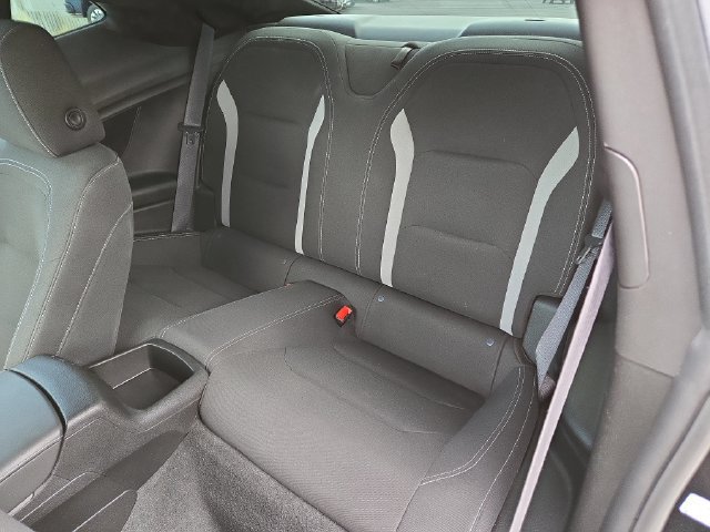 Used 2021 Chevrolet Camaro LT RWD image 27