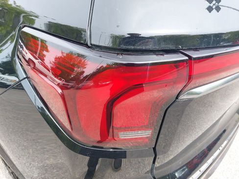 New 2026 GMC Terrain AT4 w/ Technology Package II AWD/4WD image 33