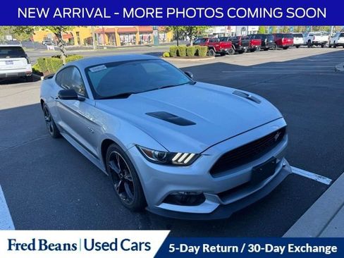 Used 2017 Ford Mustang GT Premium w/ Equipment Group 401A RWD image 1