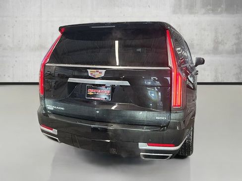 Used 2025 Cadillac Escalade ESV Premium Luxury w/ LPO, Floor Liner Package image 6