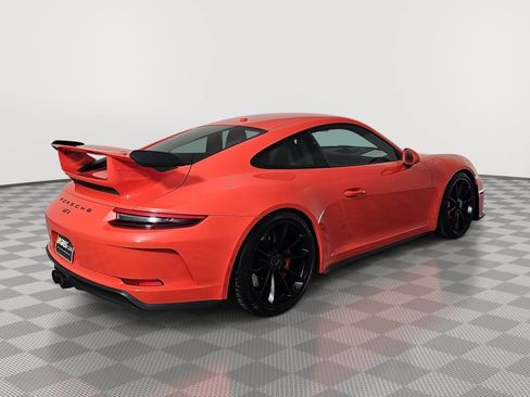 Used 2018 Porsche 911 GT3 RWD image 8