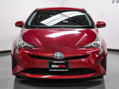 Used 2017 Toyota Prius Three FWD image 5