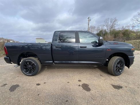 New 2026 RAM 2500 Big Horn image 32