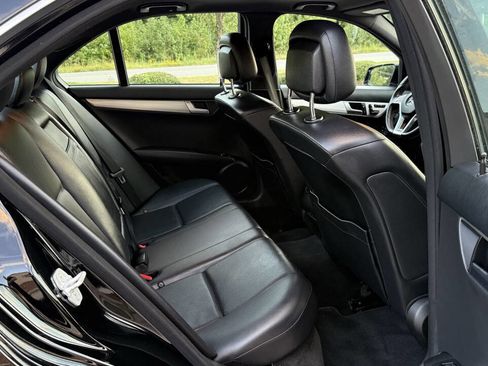 Used 2013 Mercedes-Benz C 250 Sedan w/ Premium 1 Pkg image 16