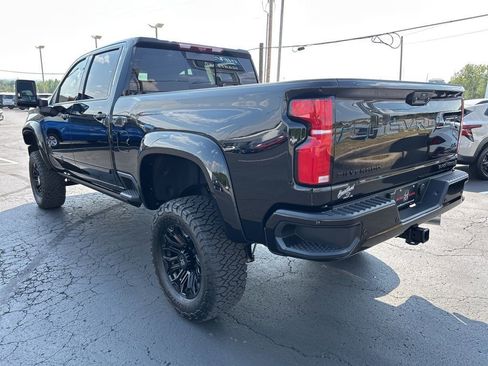 New 2025 Chevrolet Silverado 2500 High Country w/ High Country Premium Package AWD/4WD image 8