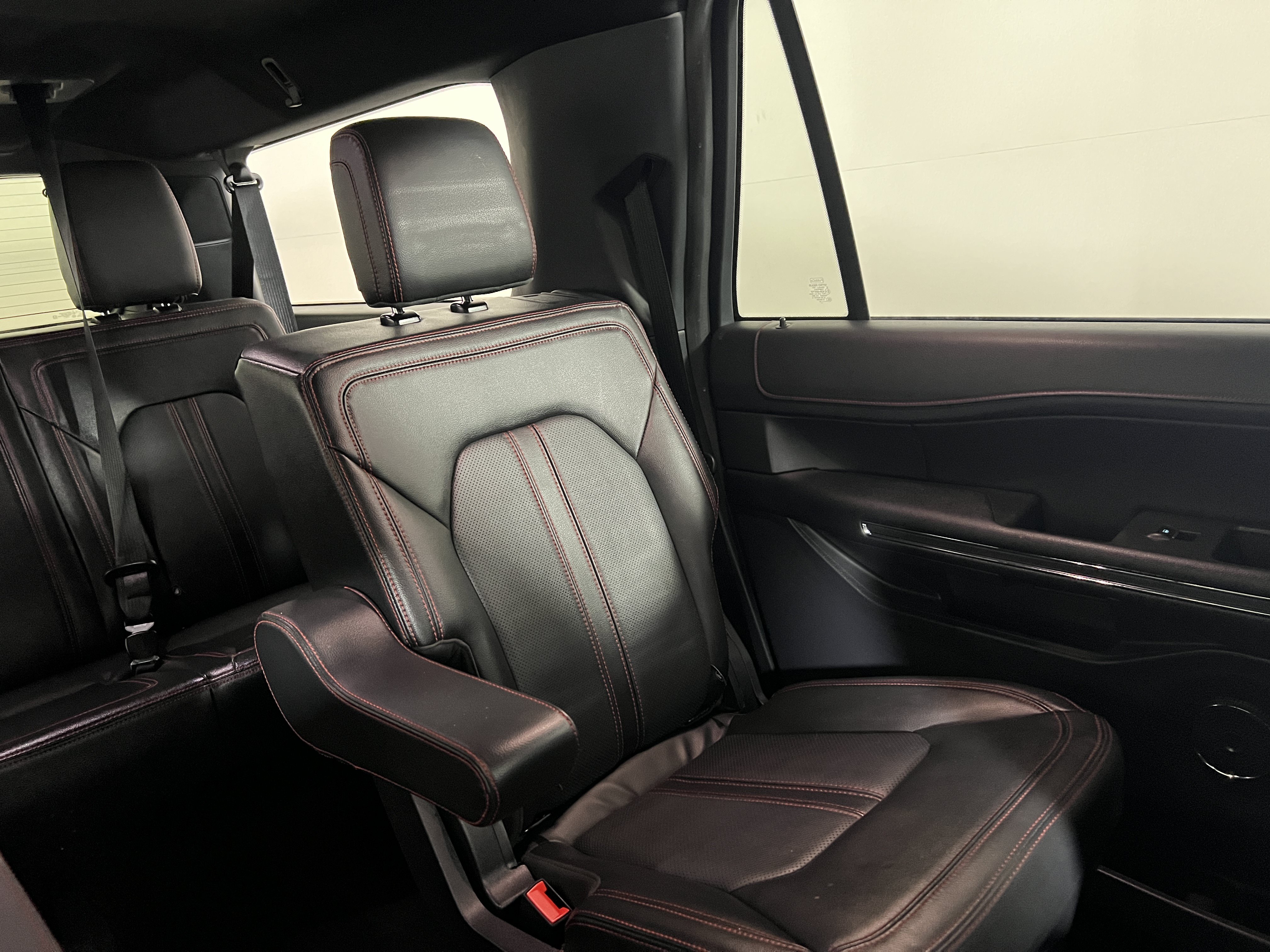 Used 2022 Ford Expedition Max Limited AWD/4WD image 15