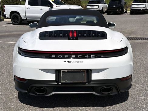 Used 2025 Porsche 911 Carrera RWD image 7