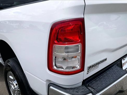 Used 2021 RAM 2500 Big Horn AWD/4WD image 28