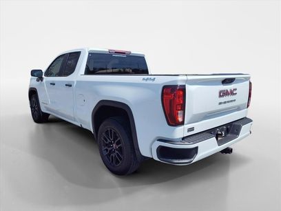 Used 2023 GMC Sierra 1500 Pro w/ Graphite Edition