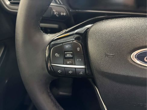 Used 2023 Ford Escape Active w/ Tech Pack #2 AWD/4WD image 16