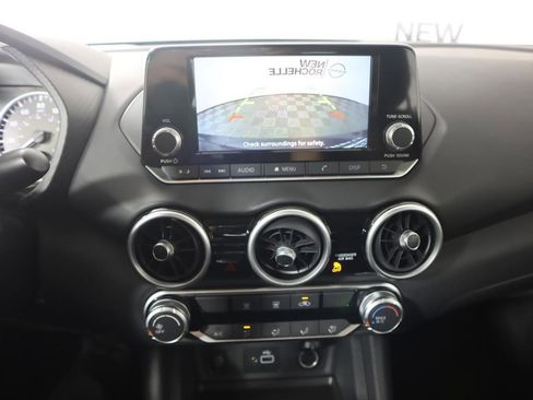 Certified 2025 Nissan Sentra S image 15