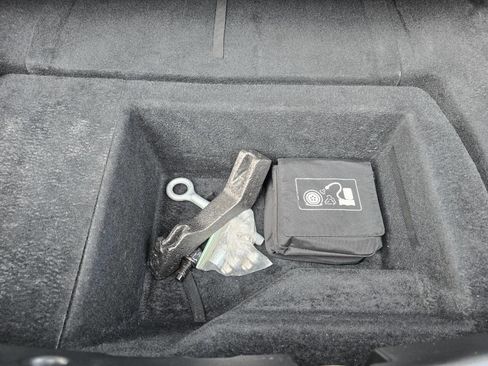 Used 2016 Jaguar F-TYPE R image 72