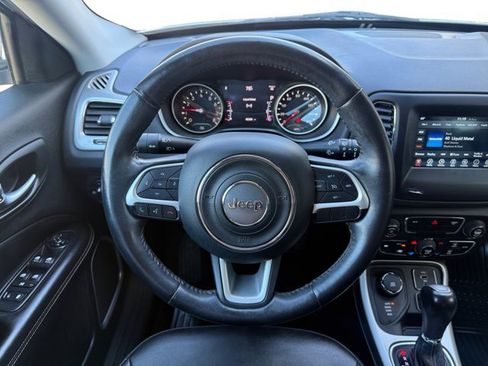 Used 2019 Jeep Compass Latitude w/ Popular Equipment Group AWD/4WD image 14