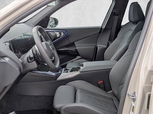New 2026 BMW X3 xDrive30 w/ Premium Package image 4