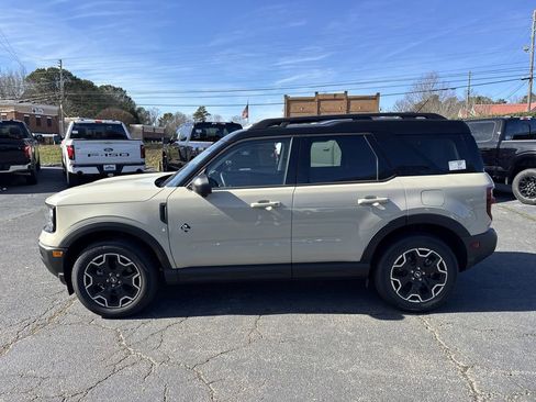 New 2025 Ford Bronco Sport Outer Banks w/ Outer Banks Tech Package+ image 4