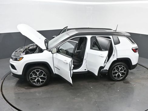 New 2026 Jeep Compass Limited image 63