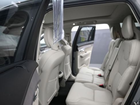 New 2026 Volvo XC90 B6 Ultra w/ Protection Package AWD/4WD image 21