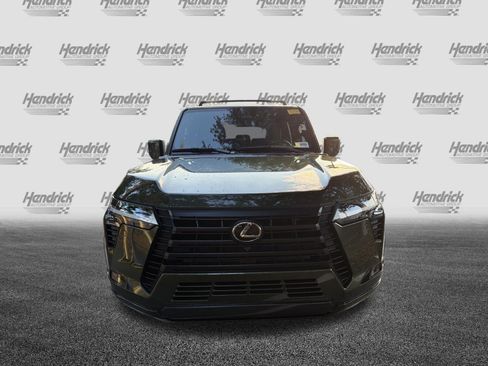 Certified 2024 Lexus GX 550 w/ Cold Area Package AWD/4WD image 3