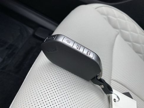 New 2026 Kia Sorento SX Prestige AWD/4WD image 36