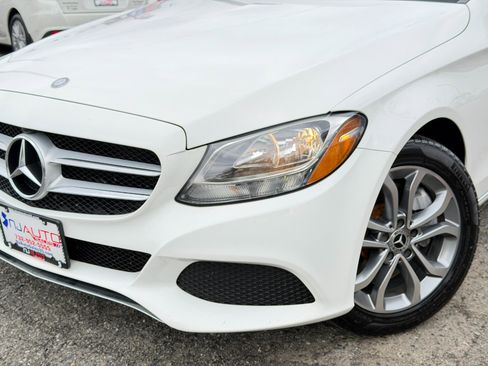 Used 2017 Mercedes-Benz C 300 C 300 4MATIC Sedan image 98