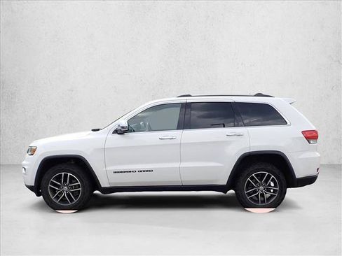 Used 2017 Jeep Grand Cherokee Limited AWD/4WD image 2
