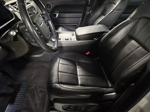 Used 2019 Land Rover Range Rover Sport HSE image 17