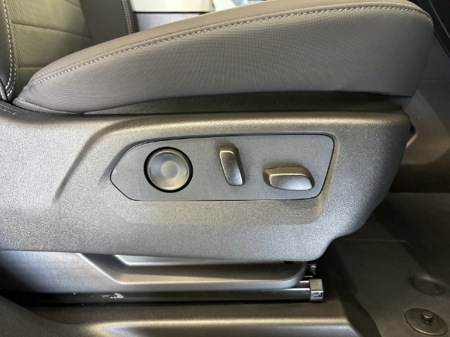 Certified 2026 GMC Hummer EV SUV AWD/4WD image 22