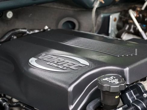 Used 2004 Chevrolet Silverado 2500 LS AWD/4WD image 57