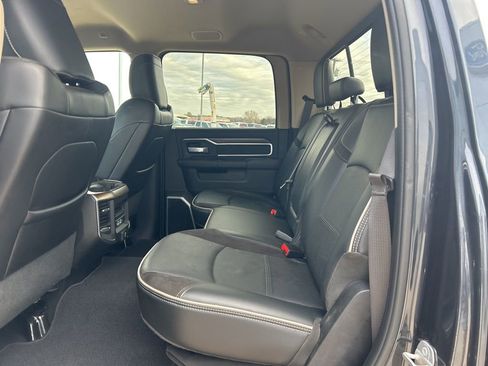 Used 2022 RAM 2500 Laramie w/ Chrome Appearance Group image 15