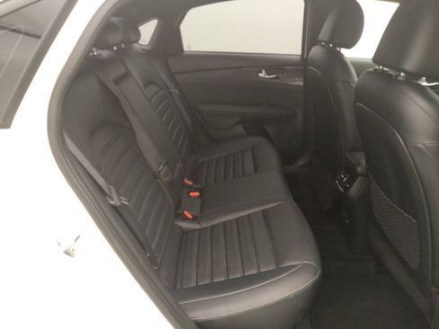 Used 2024 Kia Forte GT-Line w/ GT-Line Premium Package FWD image 19