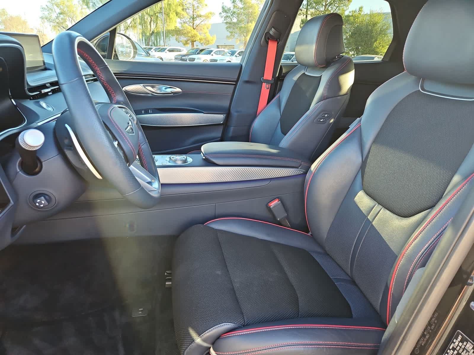 Certified 2023 Genesis GV70 2.5T w/ Sport Prestige Package AWD/4WD image 15