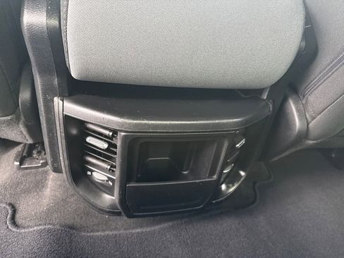 Used 2021 RAM 1500 Big Horn AWD/4WD image 35