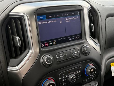 Used 2019 Chevrolet Silverado 1500 RST w/ All-Star Edition AWD/4WD image 32