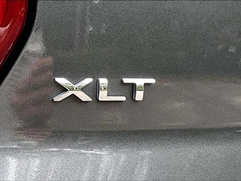 Used 2019 Ford Explorer XLT w/ Class III Trailer Tow Package FWD image 21
