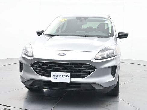 Used 2022 Ford Escape SE w/ SE Sport Appearance Package image 2