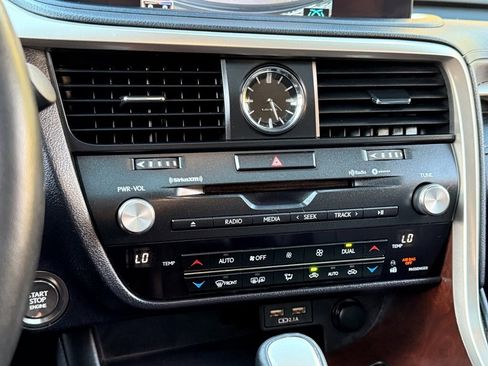 Used 2020 Lexus RX 350 AWD w/ Premium Package image 21