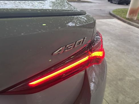 Used 2025 BMW i4 eDrive40 image 19