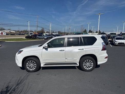 Used 2019 Lexus GX 460 Premium w/ Premium Package image 4