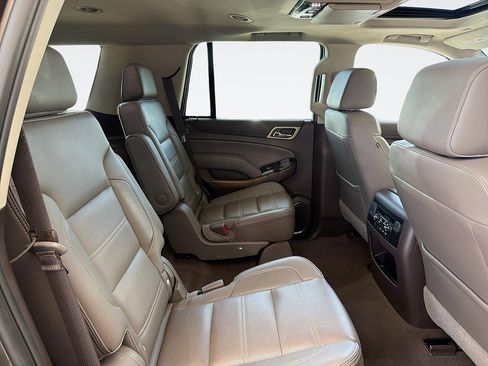 Used 2020 GMC Yukon Denali w/ Open Road Package AWD/4WD image 28