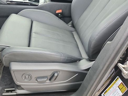 Used 2025 Audi Q5 Premium Plus AWD/4WD image 13